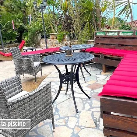 En Art - 3 - 3 Salles De Bains - 8 Pers - Cuisine - Salon - Piscine - Parking *