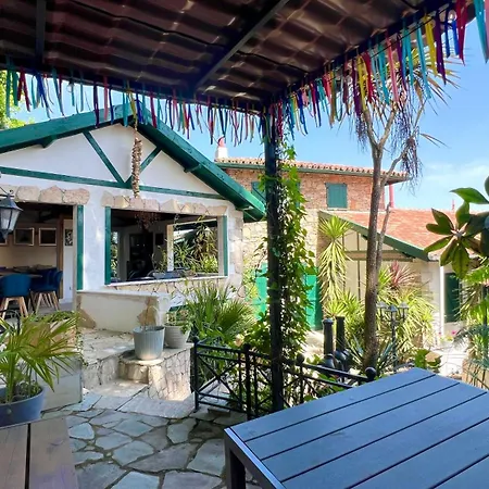 En Art - 3 - 3 Salles De Bains - 8 Pers - Cuisine - Salon - Piscine - Parking