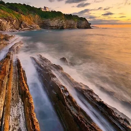 En Art - 3 - 3 Salles De Bains - 8 Pers - Cuisine - Salon - Piscine - Parking Appartement Biarritz